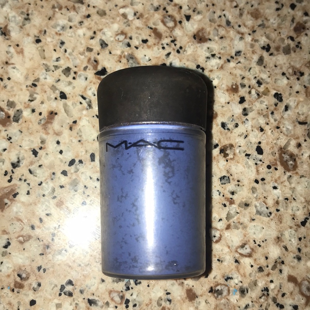 MAC “MARINE ULTRA” pigment